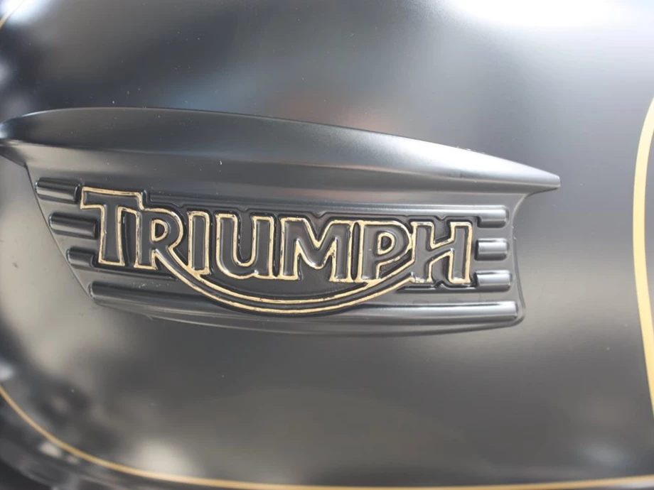 Umbgebautes Motorrad Triumph Thruxton Bild 14: Umbgebautes Motorrad Triumph Thruxton