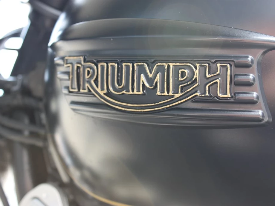 Umbgebautes Motorrad Triumph Thruxton Bild 20: Umbgebautes Motorrad Triumph Thruxton
