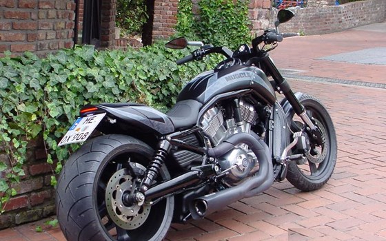 Umgebautes Motorrad Harley-Davidson V-Rod Muscle VRSCF von X-Trem Custombikes - Bild 6 Umgebautes Motorrad Harley-Davidson V-Rod Muscle VRSCF von X-Trem Custombikes - Bild 6