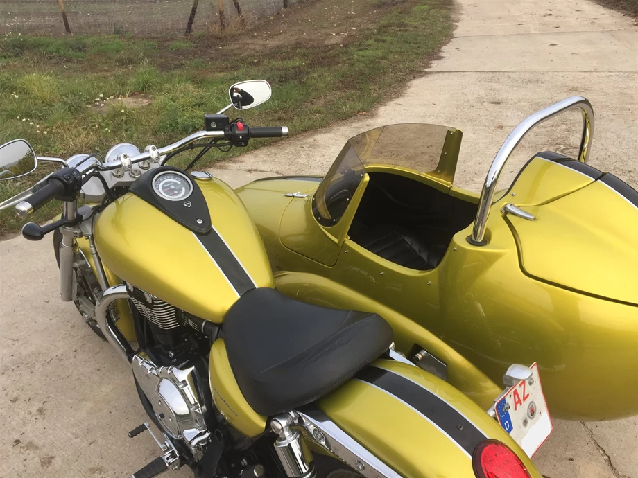 Umbgebautes Motorrad Triumph Thunderbird Bild 5: Umbgebautes Motorrad Triumph Thunderbird