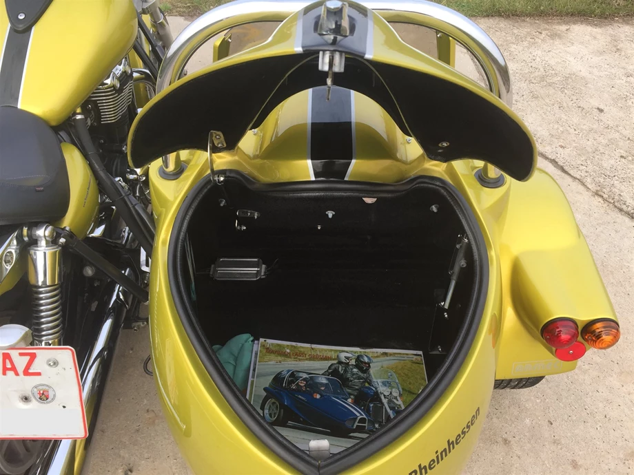 Umbgebautes Motorrad Triumph Thunderbird Bild 6: Umbgebautes Motorrad Triumph Thunderbird