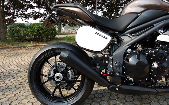 Umgebautes Motorrad Triumph Speed Triple 1050 von Motorcorner GmbH - Bild 2 Umgebautes Motorrad Triumph Speed Triple 1050 von Motorcorner GmbH - Bild 2