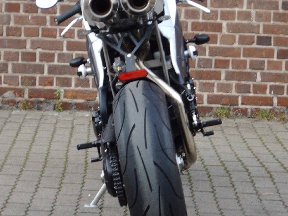 Umbgebautes Motorrad Triumph Speed Triple 1050 Bild 5: Umbgebautes Motorrad Triumph Speed Triple 1050