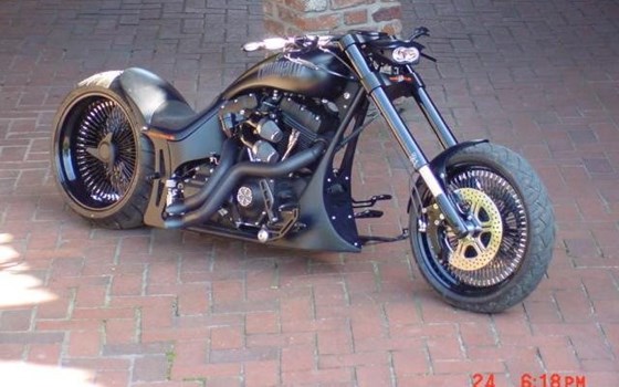 Umgebautes Motorrad Harley-Davidson Custom Bike von X-Trem Custombikes - Bild 2 Umgebautes Motorrad Harley-Davidson Custom Bike von X-Trem Custombikes - Bild 2