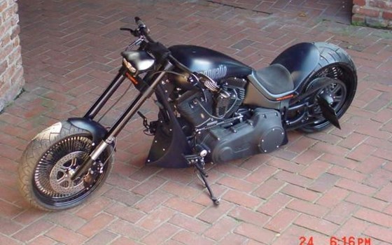 Umgebautes Motorrad Harley-Davidson Custom Bike von X-Trem Custombikes - Bild 5 Umgebautes Motorrad Harley-Davidson Custom Bike von X-Trem Custombikes - Bild 5