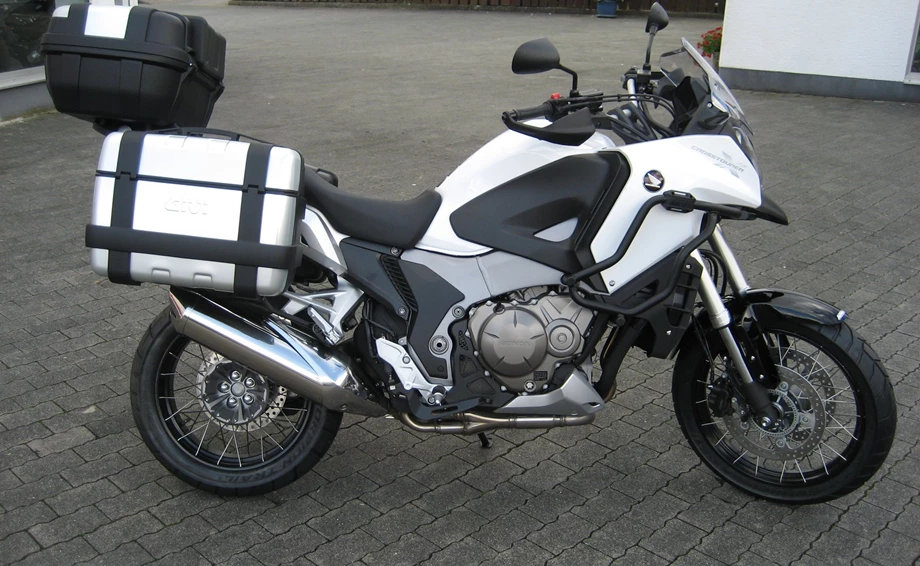 Umbgebautes Motorrad Honda VFR1200X Crosstourer Bild 1: Umbgebautes Motorrad Honda VFR1200X Crosstourer