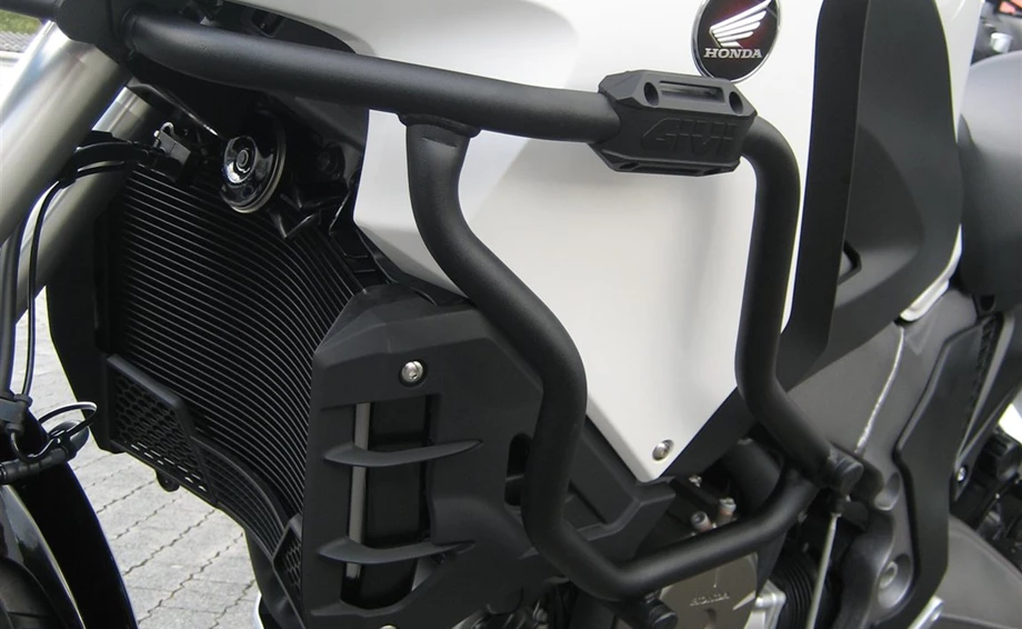 Umbgebautes Motorrad Honda VFR1200X Crosstourer Bild 3: Umbgebautes Motorrad Honda VFR1200X Crosstourer