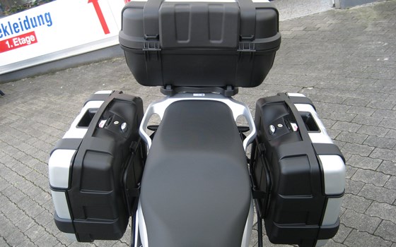 Umgebautes Motorrad Honda VFR1200X Crosstourer von Honda Semmler GbR - Bild 8 Umgebautes Motorrad Honda VFR1200X Crosstourer von Honda Semmler GbR - Bild 8