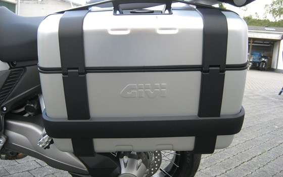 Umgebautes Motorrad Honda VFR1200X Crosstourer von Honda Semmler GbR - Bild 9 Umgebautes Motorrad Honda VFR1200X Crosstourer von Honda Semmler GbR - Bild 9