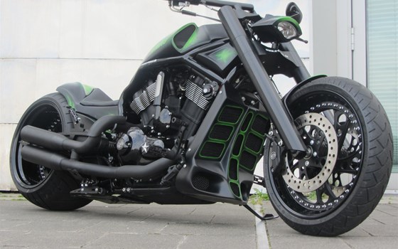 Umgebautes Motorrad Harley-Davidson V-Rod Night Rod VRSCD von X-Trem Custombikes - Bild 2 Umgebautes Motorrad Harley-Davidson V-Rod Night Rod VRSCD von X-Trem Custombikes - Bild 2