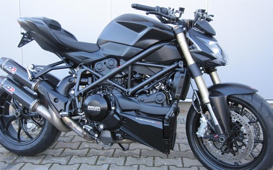 Umgebautes Motorrad Ducati Streetfighter 848 von Schilling IM Racing GmbH & Co. KG - Bild 1 Umgebautes Motorrad Ducati Streetfighter 848 von Schilling IM Racing GmbH & Co. KG - Bild 1