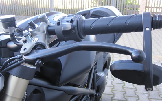 Umgebautes Motorrad Ducati Streetfighter 848 von Schilling IM Racing GmbH & Co. KG - Bild 7 Umgebautes Motorrad Ducati Streetfighter 848 von Schilling IM Racing GmbH & Co. KG - Bild 7