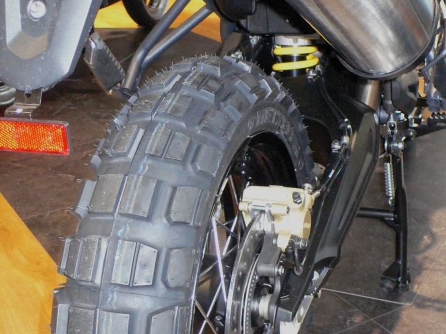 Umbgebautes Motorrad Triumph Tiger 800 XC Bild 4: Umbgebautes Motorrad Triumph Tiger 800 XC