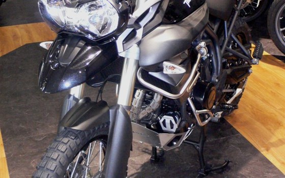 Umgebautes Motorrad Triumph Tiger 800 XC von Becker-Tiemann Motorrad GmbH & Co. KG - Bild 5 Umgebautes Motorrad Triumph Tiger 800 XC von Becker-Tiemann Motorrad GmbH & Co. KG - Bild 5