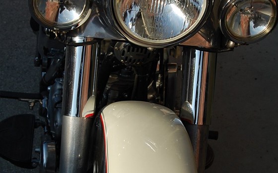 Umgebautes Motorrad Harley-Davidson FL 1200 Duo Glide von HK-Technik Kemeter OG - Bild 7 Umgebautes Motorrad Harley-Davidson FL 1200 Duo Glide von HK-Technik Kemeter OG - Bild 7