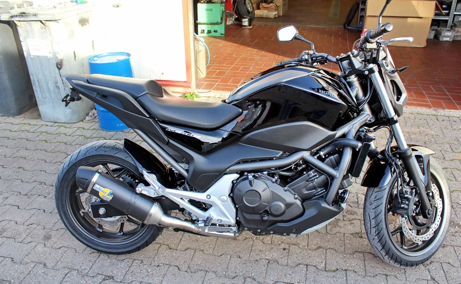 Rebuilt motorbike Honda NC700S Bild 5: Rebuilt motorbike Honda NC700S