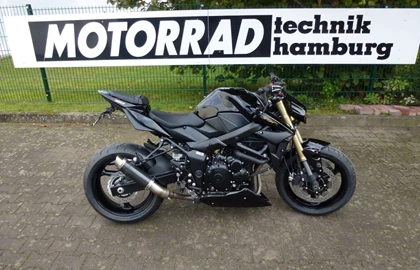 Suzuki GSR 750 Custom Bike Suzuki GSR 750 Custom Bike