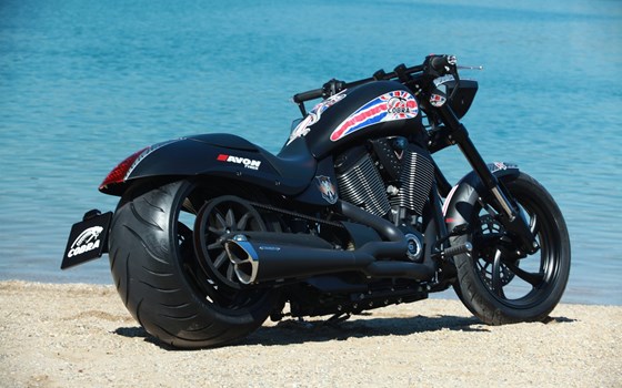 Umgebautes Motorrad Victory Hammer 8-Ball von SMC-Styrian Motor Cycle - Bild 7 Umgebautes Motorrad Victory Hammer 8-Ball von SMC-Styrian Motor Cycle - Bild 7
