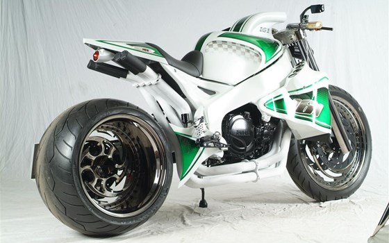 Umgebautes Motorrad Yamaha FZR 1000 EXUP von SMC-Styrian Motor Cycle - Bild 1 Umgebautes Motorrad Yamaha FZR 1000 EXUP von SMC-Styrian Motor Cycle - Bild 1
