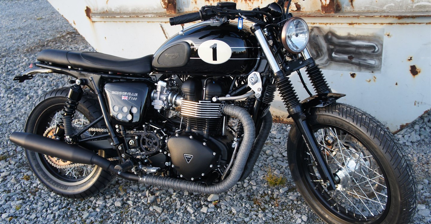 Umbgebautes Motorrad Triumph Bonneville T100