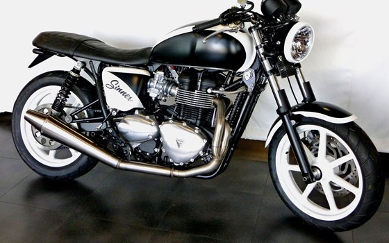 Umgebautes Motorrad Triumph Bonneville SE von SBF TRIUMPH Bikes & Parts GmbH & Co.KG - Bild 6 Umgebautes Motorrad Triumph Bonneville SE von SBF TRIUMPH Bikes & Parts GmbH & Co.KG - Bild 6