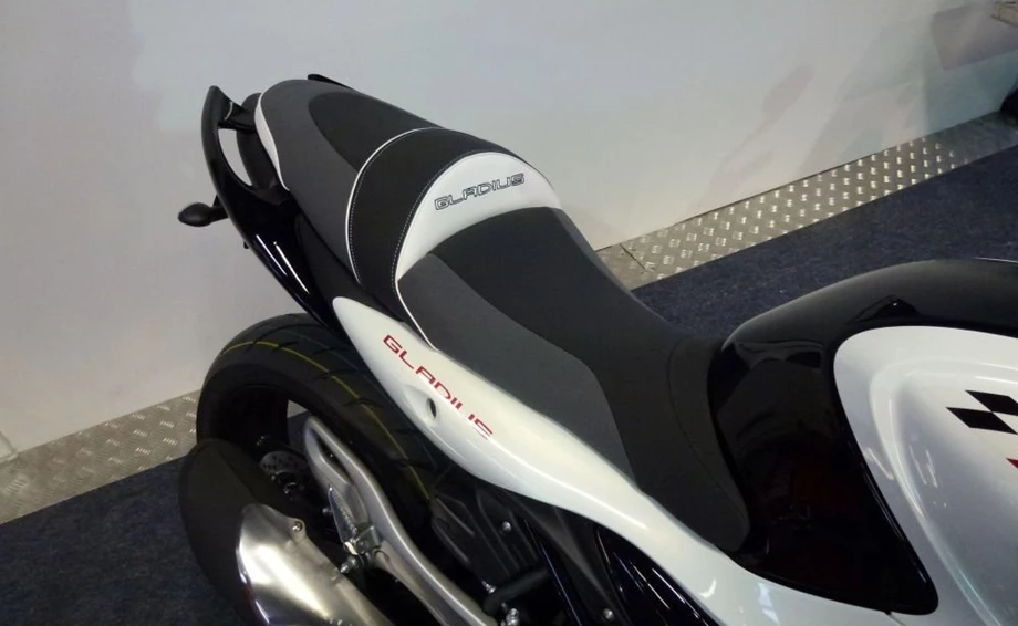 Umbgebautes Motorrad Suzuki SFV 650 Gladius Bild 3: Umbgebautes Motorrad Suzuki SFV 650 Gladius