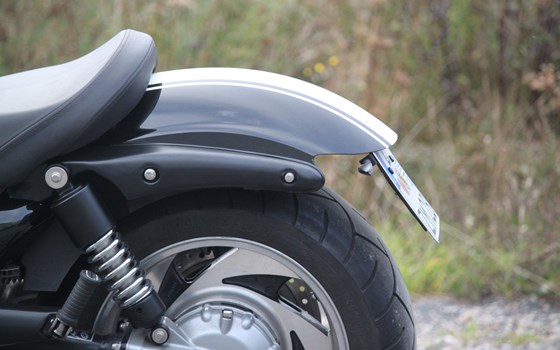 Umgebautes Motorrad Triumph Rocket III von Klingenberger Kehl GbR - Bild 4 Umgebautes Motorrad Triumph Rocket III von Klingenberger Kehl GbR - Bild 4