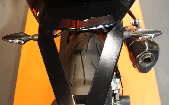 Umgebautes Motorrad KTM 690 Duke von KTM BRAUMANDL - Bild 7 Umgebautes Motorrad KTM 690 Duke von KTM BRAUMANDL - Bild 7