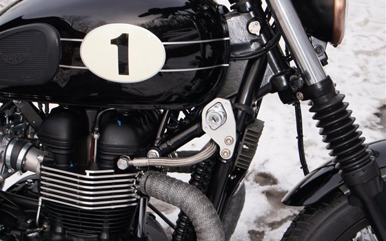 Umgebautes Motorrad Triumph Bonneville T100 von Zweiradparadies Denk GmbH & Co. KG - Bild 4 Umgebautes Motorrad Triumph Bonneville T100 von Zweiradparadies Denk GmbH & Co. KG - Bild 4