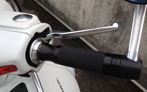 Umgebautes Motorrad Vespa GTS 300 i.e. Super von Braumandl-Zweirad - Bild 9 Umgebautes Motorrad Vespa GTS 300 i.e. Super von Braumandl-Zweirad - Bild 9