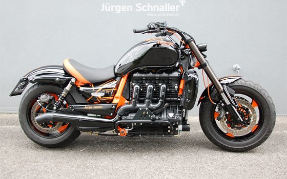 Umgebautes Motorrad Triumph Rocket III von Jürgen Schnaller, Motorräder-Zubehör - Bild 1 Umgebautes Motorrad Triumph Rocket III von Jürgen Schnaller, Motorräder-Zubehör - Bild 1