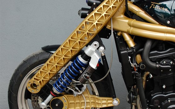 Umgebautes Motorrad Triumph Speed Triple 955i von Jürgen Schnaller, Motorräder-Zubehör - Bild 11 Umgebautes Motorrad Triumph Speed Triple 955i von Jürgen Schnaller, Motorräder-Zubehör - Bild 11