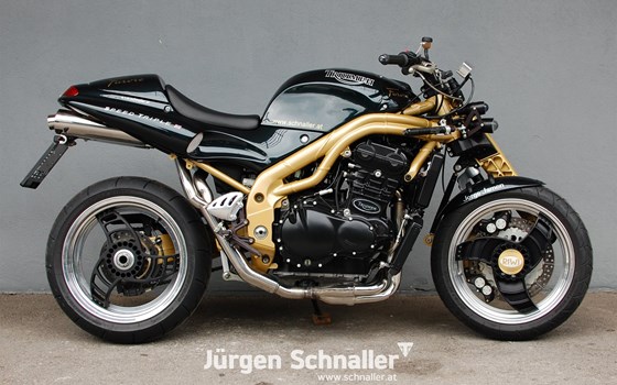 Umgebautes Motorrad Triumph Speed Triple 955i von Jürgen Schnaller, Motorräder-Zubehör - Bild 1 Umgebautes Motorrad Triumph Speed Triple 955i von Jürgen Schnaller, Motorräder-Zubehör - Bild 1