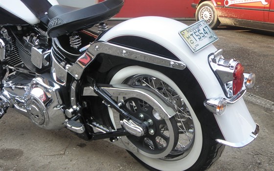 Umgebautes Motorrad Harley-Davidson Softail Custom FXSTC von Berni´s Biker Bude - Bild 3 Umgebautes Motorrad Harley-Davidson Softail Custom FXSTC von Berni´s Biker Bude - Bild 3