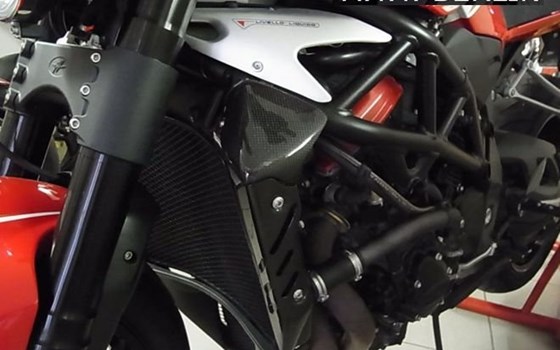 Umgebautes Motorrad MV Agusta Brutale 1090 R von A.T.T.-Tiedemann-Motorräder e.Kfm - Bild 3 Umgebautes Motorrad MV Agusta Brutale 1090 R von A.T.T.-Tiedemann-Motorräder e.Kfm - Bild 3