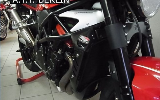 Umgebautes Motorrad MV Agusta Brutale 1090 R von A.T.T.-Tiedemann-Motorräder e.Kfm - Bild 7 Umgebautes Motorrad MV Agusta Brutale 1090 R von A.T.T.-Tiedemann-Motorräder e.Kfm - Bild 7