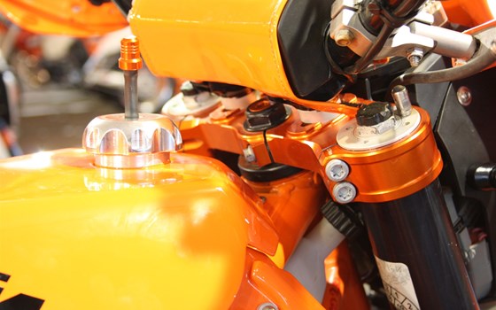 Umgebautes Motorrad KTM 950 SuperEnduro R von KTM BRAUMANDL - Bild 5 Umgebautes Motorrad KTM 950 SuperEnduro R von KTM BRAUMANDL - Bild 5