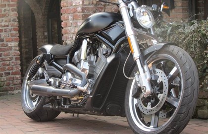 Harley-Davidson V-Rod Muscle VRSCF Custom Bike