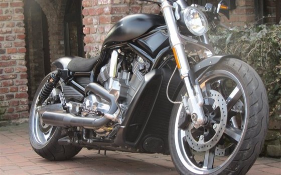 Umgebautes Motorrad Harley-Davidson V-Rod Muscle VRSCF von X-Trem Custombikes - Bild 1 Umgebautes Motorrad Harley-Davidson V-Rod Muscle VRSCF von X-Trem Custombikes - Bild 1