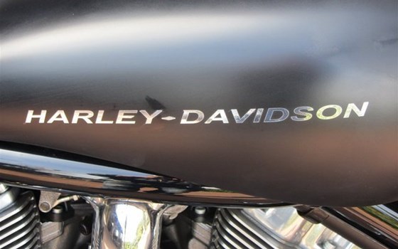 Umgebautes Motorrad Harley-Davidson V-Rod Muscle VRSCF von X-Trem Custombikes - Bild 6 Umgebautes Motorrad Harley-Davidson V-Rod Muscle VRSCF von X-Trem Custombikes - Bild 6