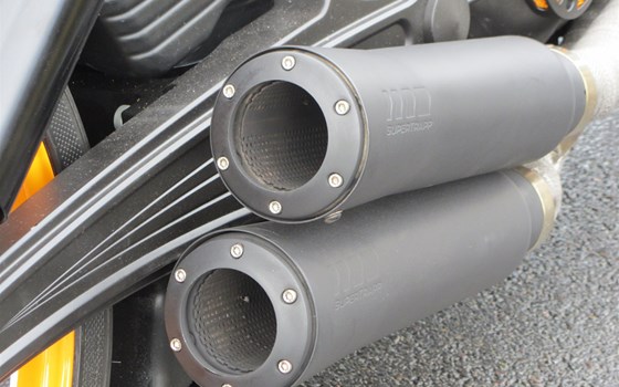 Umgebautes Motorrad Harley-Davidson Night Rod Special VRSCDX von X-Trem Custombikes - Bild 7 Umgebautes Motorrad Harley-Davidson Night Rod Special VRSCDX von X-Trem Custombikes - Bild 7
