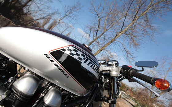 Umgebautes Motorrad Triumph Thruxton von Q-Bike Technik GmbH - Bild 8 Umgebautes Motorrad Triumph Thruxton von Q-Bike Technik GmbH - Bild 8
