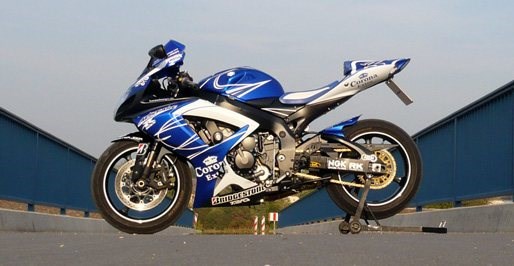 Umgebautes Motorrad Suzuki GSX-R 750 von Motorland Motorrad GmbH - Bild 1 Umgebautes Motorrad Suzuki GSX-R 750 von Motorland Motorrad GmbH - Bild 1