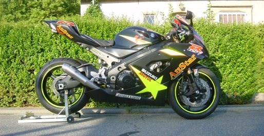 Umgebautes Motorrad Suzuki GSX-R 1000 von Motorland Motorrad GmbH - Bild 2 Umgebautes Motorrad Suzuki GSX-R 1000 von Motorland Motorrad GmbH - Bild 2