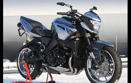Suzuki B-King Custom Bike Suzuki B-King Custom Bike