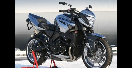 Umgebautes Motorrad Suzuki B-King von Motorland Motorrad GmbH - Bild 1 Umgebautes Motorrad Suzuki B-King von Motorland Motorrad GmbH - Bild 1