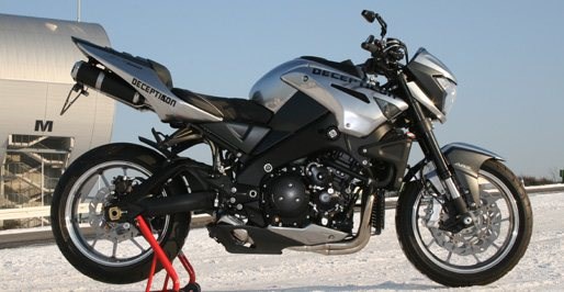 Umgebautes Motorrad Suzuki B-King von Motorland Motorrad GmbH - Bild 2 Umgebautes Motorrad Suzuki B-King von Motorland Motorrad GmbH - Bild 2