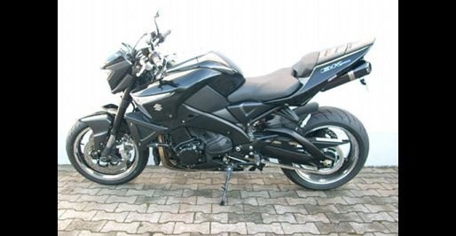 Umgebautes Motorrad Suzuki B-King von Motorland Motorrad GmbH - Bild 2 Umgebautes Motorrad Suzuki B-King von Motorland Motorrad GmbH - Bild 2