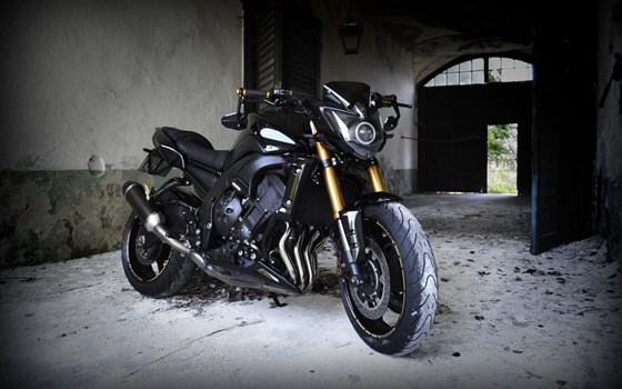 Umgebautes Motorrad Yamaha FZ-8N von Holodrio - Bild 1 Umgebautes Motorrad Yamaha FZ-8N von Holodrio - Bild 1