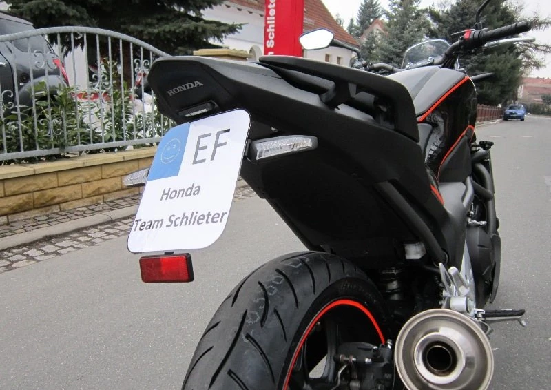 Umbgebautes Motorrad Honda NC700S Bild 1: Umbgebautes Motorrad Honda NC700S